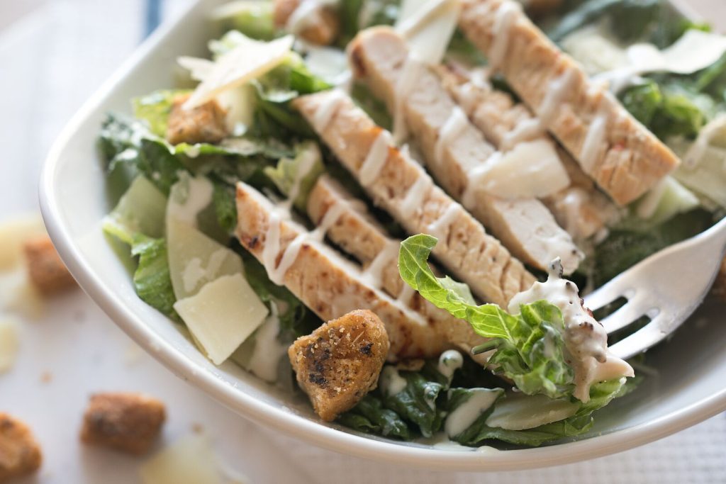 ceasar salad with chicken